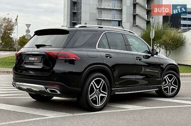 Позашляховик / Кросовер Mercedes-Benz GLE-Class 2021 в 