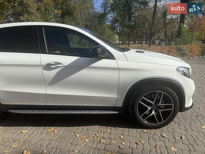 Внедорожник / Кроссовер Mercedes-Benz GLE-Class 2018 в Кривом Роге