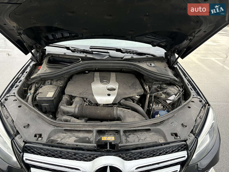 Внедорожник / Кроссовер Mercedes-Benz GLE-Class 2015 в Киеве фото 21 Внедорожник / Кроссовер Mercedes-Benz GLE-Class 2015 в Киеве