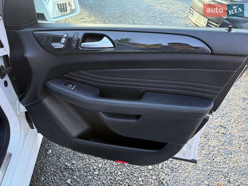 Внедорожник / Кроссовер Mercedes-Benz GLE-Class 2016 в Львове