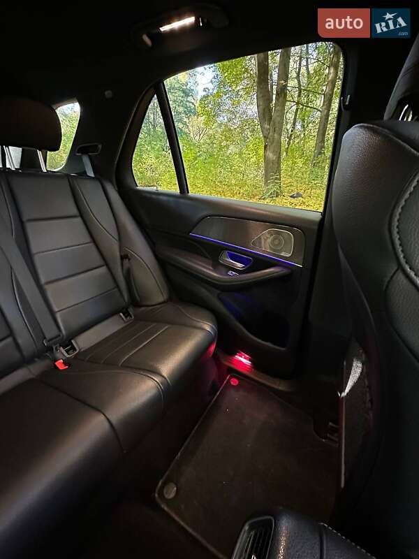 Позашляховик / Кросовер Mercedes-Benz GLE-Class 2019 в Тернополі фото 27 Позашляховик / Кросовер Mercedes-Benz GLE-Class 2019 в Тернополі