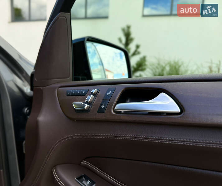 Внедорожник / Кроссовер Mercedes-Benz GLE-Class 2017 в Луцке