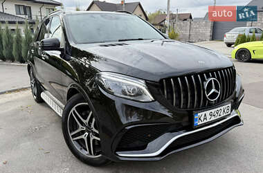 Внедорожник / Кроссовер Mercedes-Benz GLE-Class 2017 в 