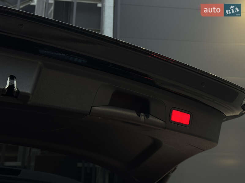 Внедорожник / Кроссовер Mercedes-Benz GLE-Class 2019 в Киеве