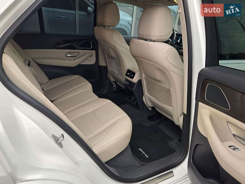 Внедорожник / Кроссовер Mercedes-Benz GLE-Class 2019 в Киеве фото 28 Внедорожник / Кроссовер Mercedes-Benz GLE-Class 2019 в Киеве