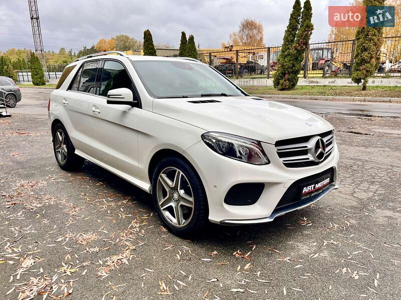 Внедорожник / Кроссовер Mercedes-Benz GLE-Class 2016 в Киеве фото 9 Внедорожник / Кроссовер Mercedes-Benz GLE-Class 2016 в Киеве