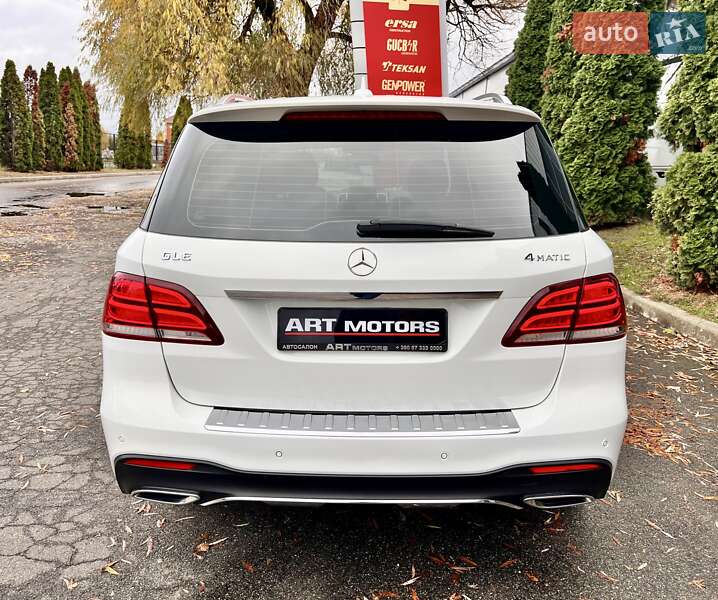 Внедорожник / Кроссовер Mercedes-Benz GLE-Class 2016 в Киеве фото 11 Внедорожник / Кроссовер Mercedes-Benz GLE-Class 2016 в Киеве