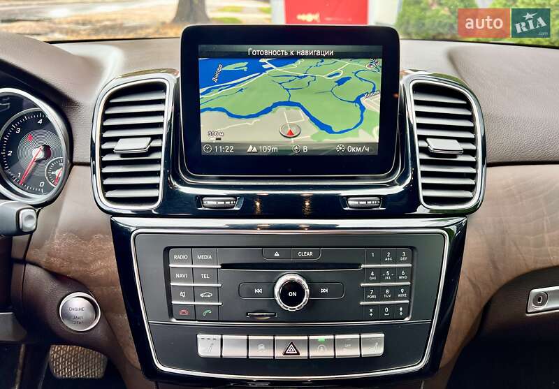 Внедорожник / Кроссовер Mercedes-Benz GLE-Class 2016 в Киеве фото 40 Внедорожник / Кроссовер Mercedes-Benz GLE-Class 2016 в Киеве