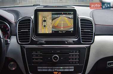Позашляховик / Кросовер Mercedes-Benz GLE-Class 2015 в  фото 19 Позашляховик / Кросовер Mercedes-Benz GLE-Class 2015 в