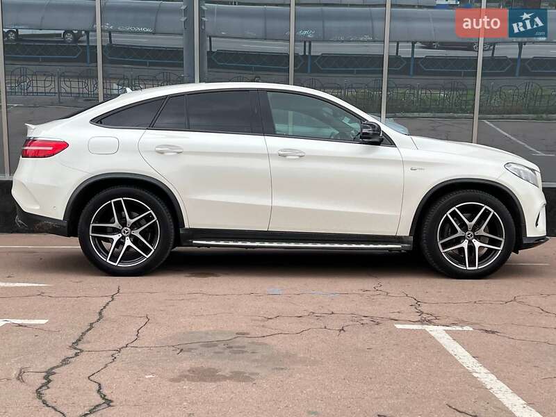 Позашляховик / Кросовер Mercedes-Benz GLE-Class 2017 в Києві фото 7 Позашляховик / Кросовер Mercedes-Benz GLE-Class 2017 в Києві