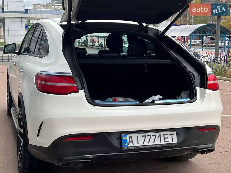 Позашляховик / Кросовер Mercedes-Benz GLE-Class 2017 в Києві фото 31 Позашляховик / Кросовер Mercedes-Benz GLE-Class 2017 в Києві