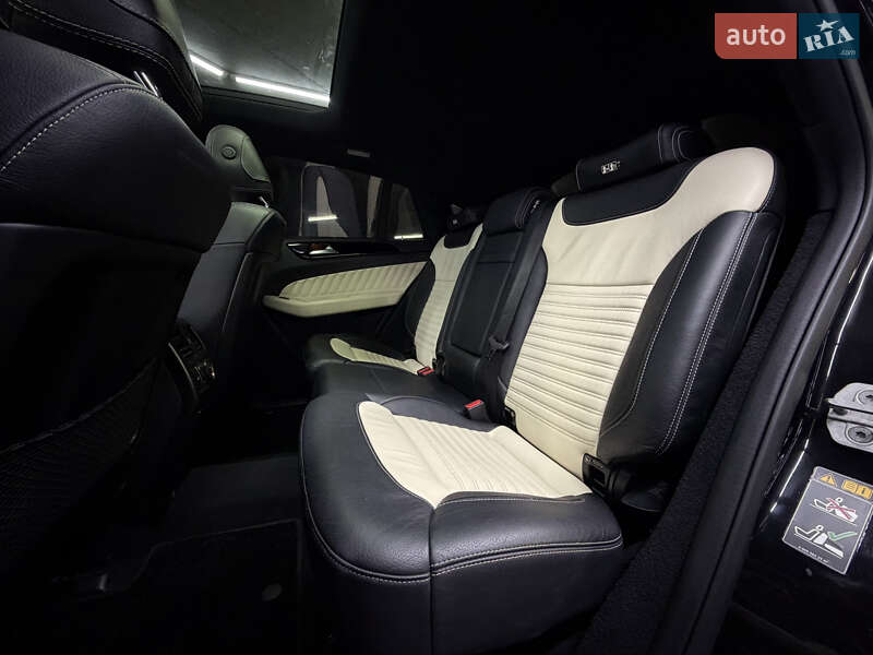 Внедорожник / Кроссовер Mercedes-Benz GLE-Class 2017 в Одессе фото 22 Внедорожник / Кроссовер Mercedes-Benz GLE-Class 2017 в Одессе