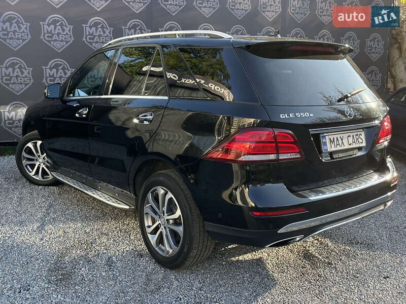 Внедорожник / Кроссовер Mercedes-Benz GLE-Class 2016 в Киеве фото 5 Внедорожник / Кроссовер Mercedes-Benz GLE-Class 2016 в Киеве