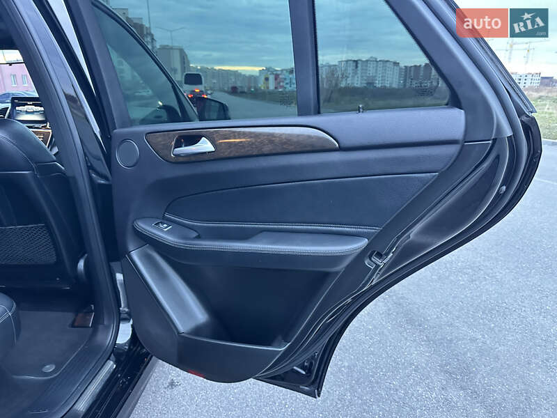 Позашляховик / Кросовер Mercedes-Benz GLE-Class 2016 в Вінниці фото 56 Позашляховик / Кросовер Mercedes-Benz GLE-Class 2016 в Вінниці