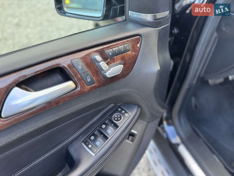 Внедорожник / Кроссовер Mercedes-Benz GLE-Class 2016 в Ивано-Франковске фото 28 Внедорожник / Кроссовер Mercedes-Benz GLE-Class 2016 в Ивано-Франковске