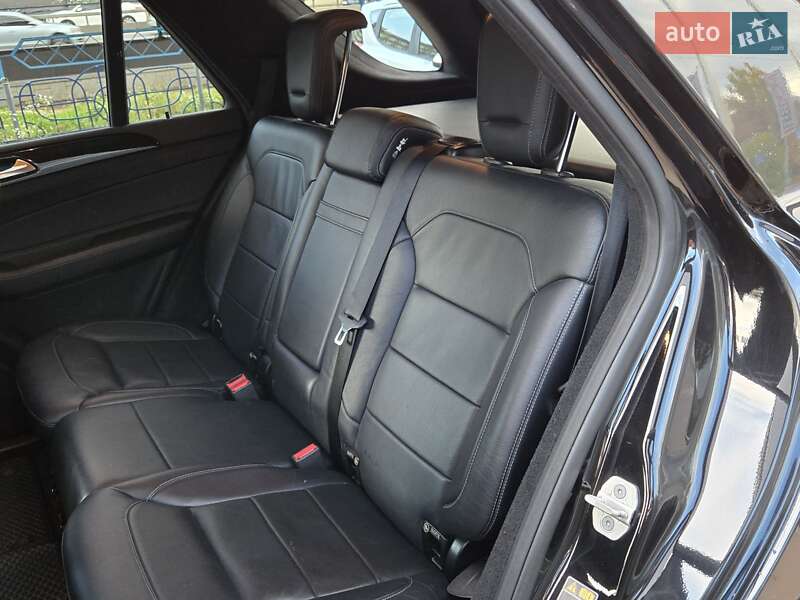 Позашляховик / Кросовер Mercedes-Benz GLE-Class 2017 в Києві фото 15 Позашляховик / Кросовер Mercedes-Benz GLE-Class 2017 в Києві