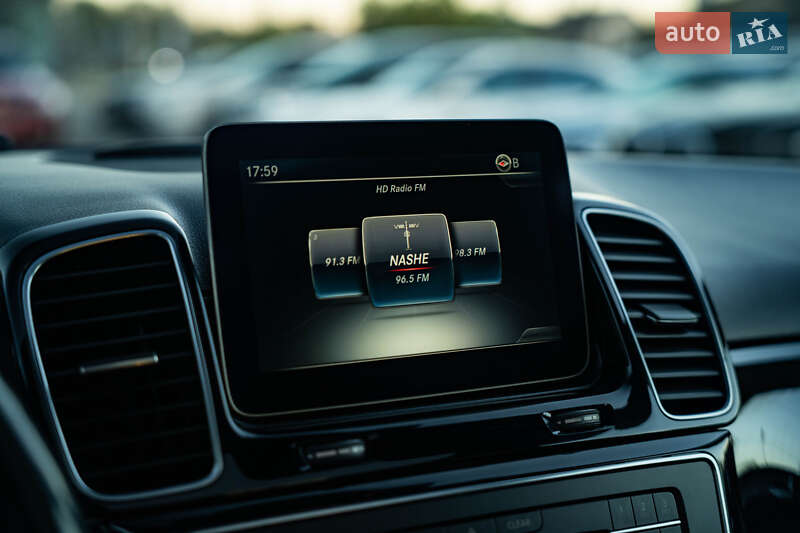 Внедорожник / Кроссовер Mercedes-Benz GLE-Class 2016 в Черновцах