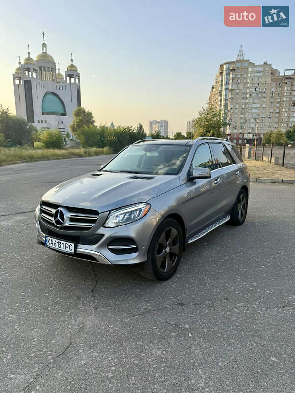 Позашляховик / Кросовер Mercedes-Benz GLE-Class 2015 в Києві фото Позашляховик / Кросовер Mercedes-Benz GLE-Class 2015 в Києві