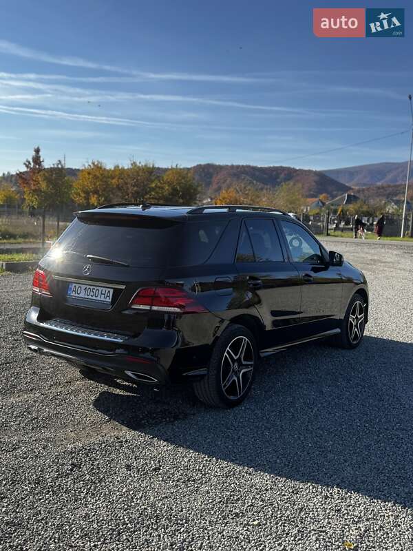Внедорожник / Кроссовер Mercedes-Benz GLE-Class 2017 в Иршаве фото 53 Внедорожник / Кроссовер Mercedes-Benz GLE-Class 2017 в Иршаве