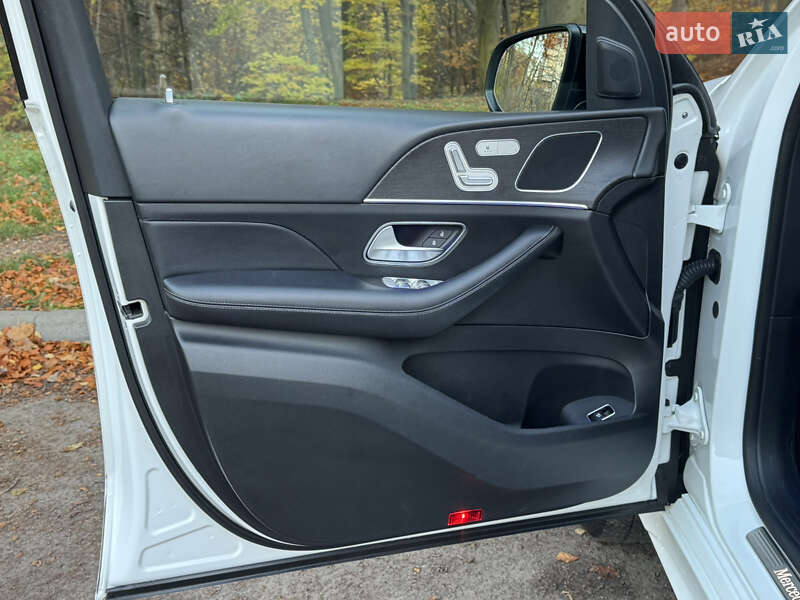 Внедорожник / Кроссовер Mercedes-Benz GLE-Class 2021 в Львове фото 13 Внедорожник / Кроссовер Mercedes-Benz GLE-Class 2021 в Львове