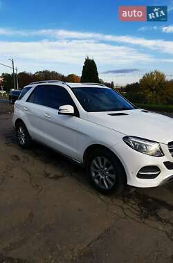 Внедорожник / Кроссовер Mercedes-Benz GLE-Class 2017 в Киеве