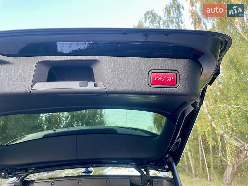 Позашляховик / Кросовер Mercedes-Benz GLE-Class 2016 в Києві