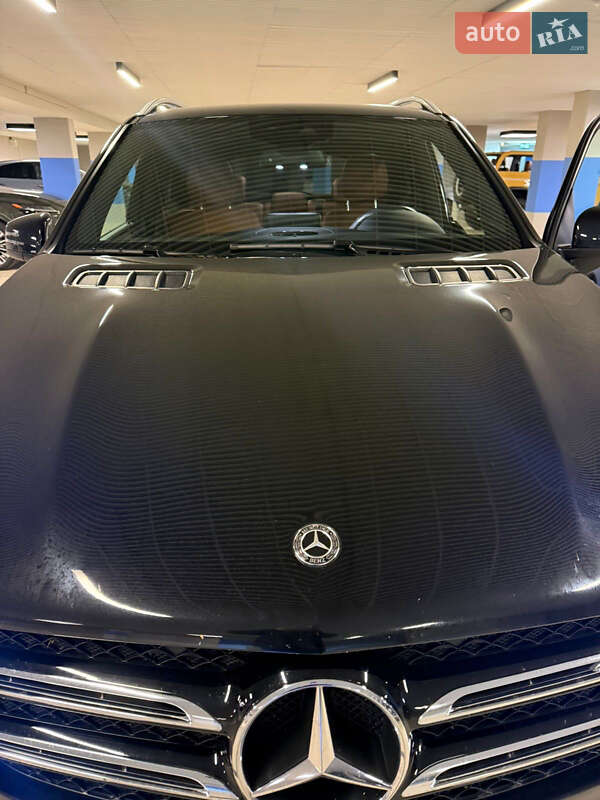 Внедорожник / Кроссовер Mercedes-Benz GLE-Class 2017 в Киеве