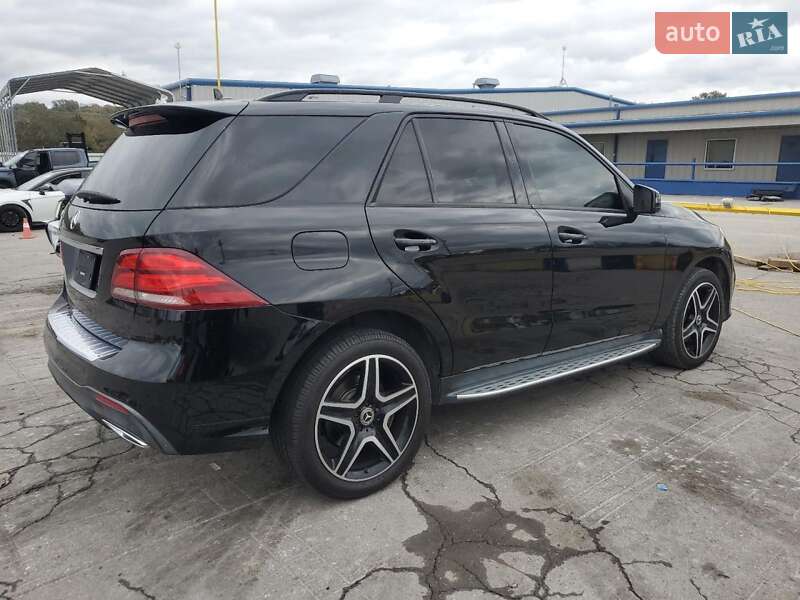 Внедорожник / Кроссовер Mercedes-Benz GLE-Class 2018 в Одессе фото 3 Внедорожник / Кроссовер Mercedes-Benz GLE-Class 2018 в Одессе