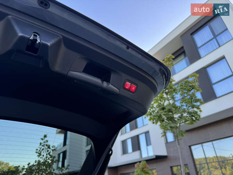 Позашляховик / Кросовер Mercedes-Benz GLE-Class 2020 в Ужгороді