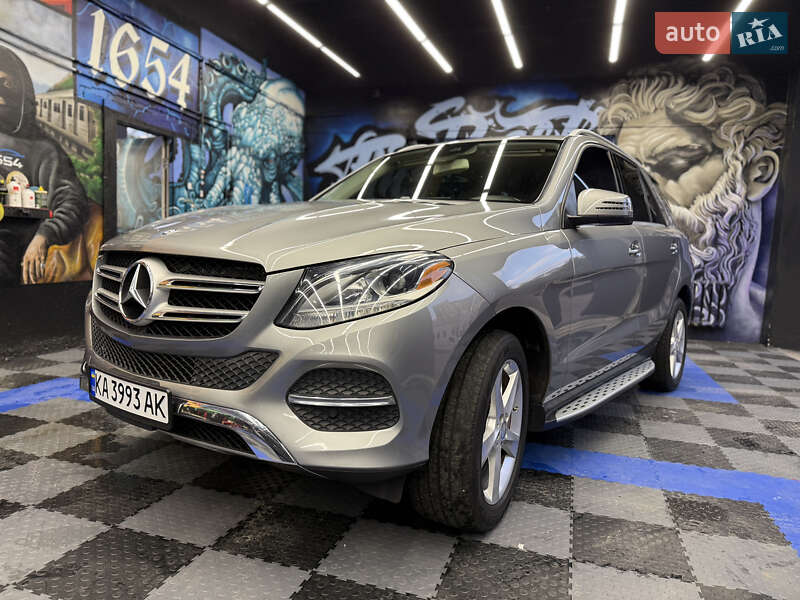 Mercedes-Benz GLE-Class 2016 Mercedes-Benz GLE-Class 2016