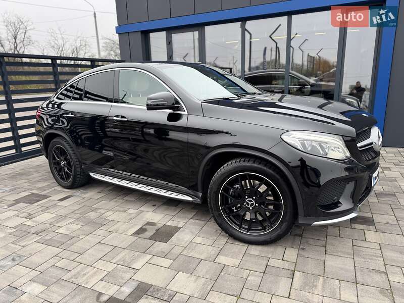Внедорожник / Кроссовер Mercedes-Benz GLE-Class 2016 в Ровно