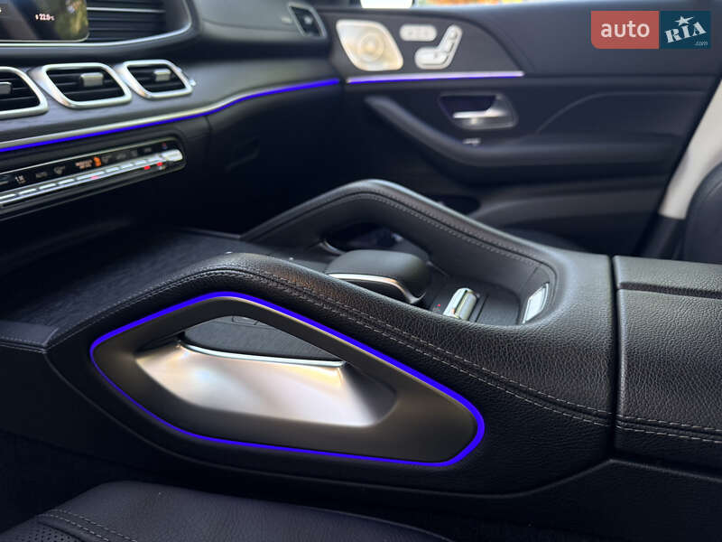 Внедорожник / Кроссовер Mercedes-Benz GLE-Class 2022 в Киеве фото 39 Внедорожник / Кроссовер Mercedes-Benz GLE-Class 2022 в Киеве