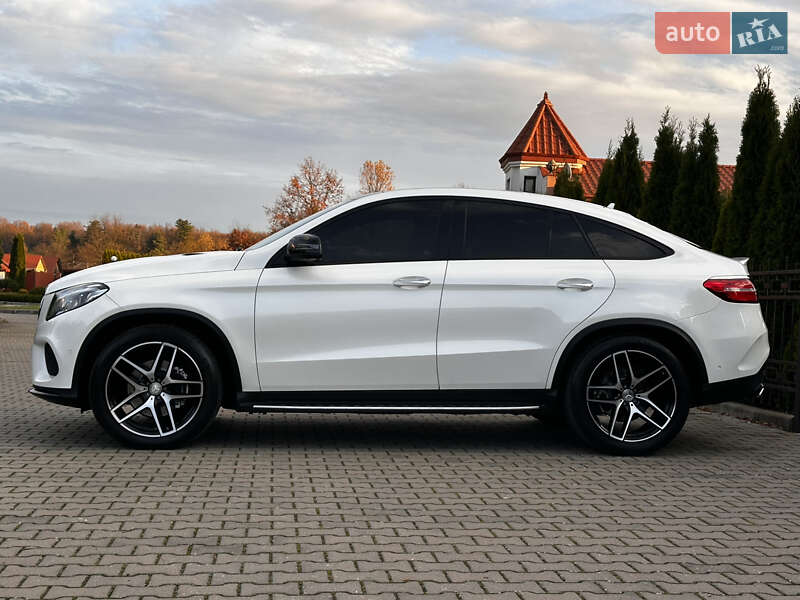 Внедорожник / Кроссовер Mercedes-Benz GLE-Class 2015 в Стрые