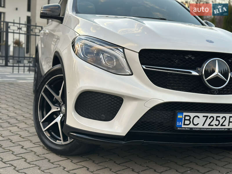 Внедорожник / Кроссовер Mercedes-Benz GLE-Class 2015 в Стрые