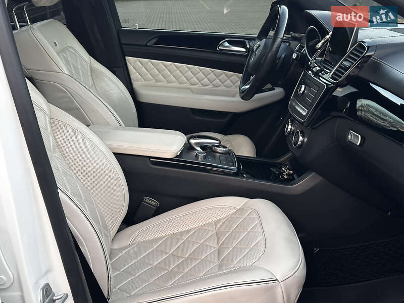 Внедорожник / Кроссовер Mercedes-Benz GLE-Class 2015 в Стрые