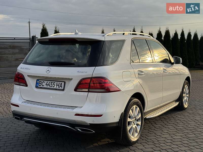 Внедорожник / Кроссовер Mercedes-Benz GLE-Class 2017 в Львове