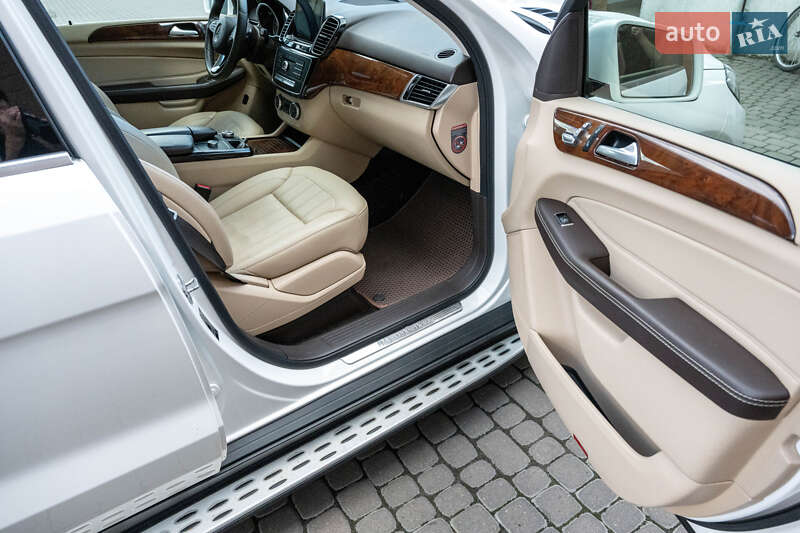 Внедорожник / Кроссовер Mercedes-Benz GLE-Class 2017 в Львове