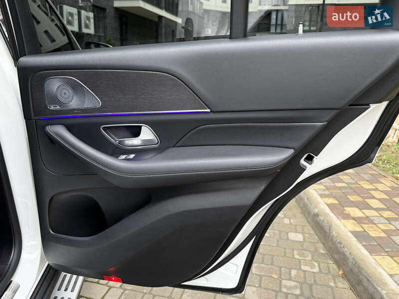 Позашляховик / Кросовер Mercedes-Benz GLE-Class 2020 в Броварах фото 52 Позашляховик / Кросовер Mercedes-Benz GLE-Class 2020 в Броварах