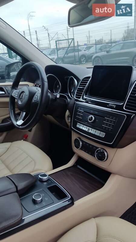 Внедорожник / Кроссовер Mercedes-Benz GLE-Class 2017 в Киеве