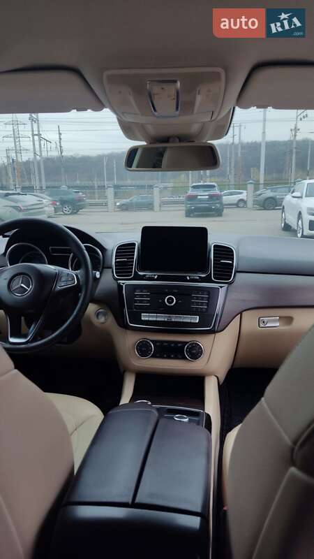Внедорожник / Кроссовер Mercedes-Benz GLE-Class 2017 в Киеве