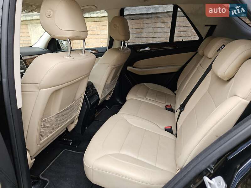 Внедорожник / Кроссовер Mercedes-Benz GLE-Class 2017 в Днепре фото 8 Внедорожник / Кроссовер Mercedes-Benz GLE-Class 2017 в Днепре
