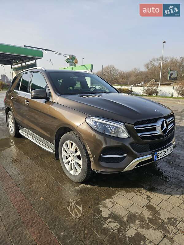 Mercedes-Benz GLE-Class 2017 Mercedes-Benz GLE-Class 2017