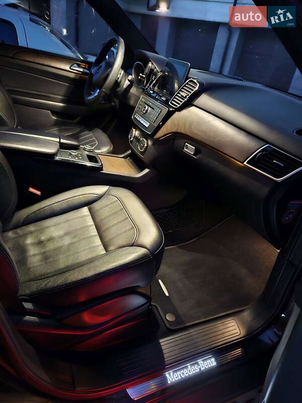 Позашляховик / Кросовер Mercedes-Benz GLE-Class 2017 в Івано-Франківську
