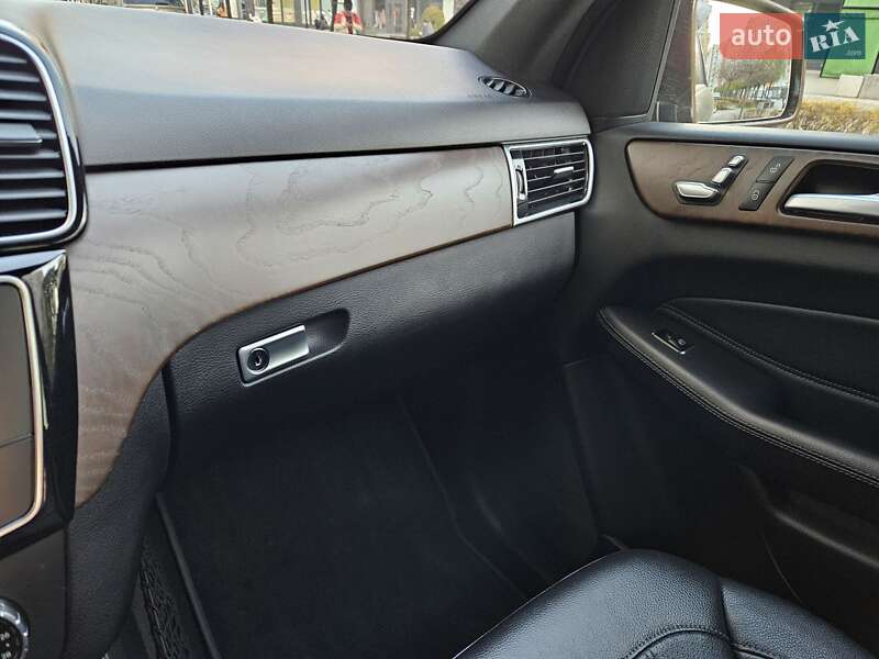 Позашляховик / Кросовер Mercedes-Benz GLE-Class 2017 в Івано-Франківську