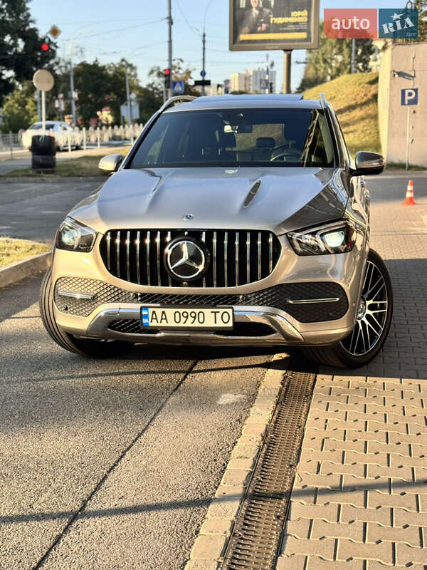 Позашляховик / Кросовер Mercedes-Benz GLE-Class 2019 в Києві фото 4 Позашляховик / Кросовер Mercedes-Benz GLE-Class 2019 в Києві