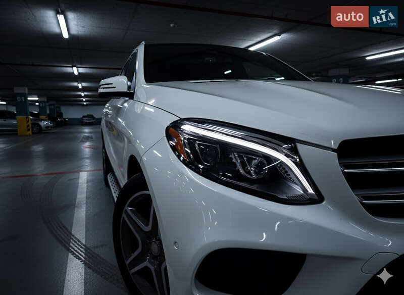 Позашляховик / Кросовер Mercedes-Benz GLE-Class 2016 в Самборі фото 4 Позашляховик / Кросовер Mercedes-Benz GLE-Class 2016 в Самборі