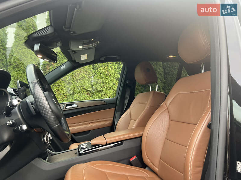 Позашляховик / Кросовер Mercedes-Benz GLE-Class 2017 в Києві фото 42 Позашляховик / Кросовер Mercedes-Benz GLE-Class 2017 в Києві