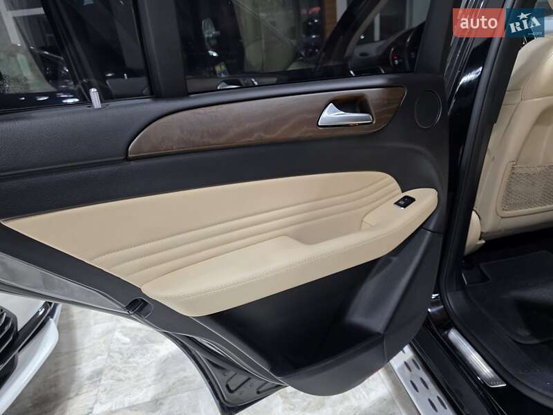 Позашляховик / Кросовер Mercedes-Benz GLE-Class 2017 в Коломиї