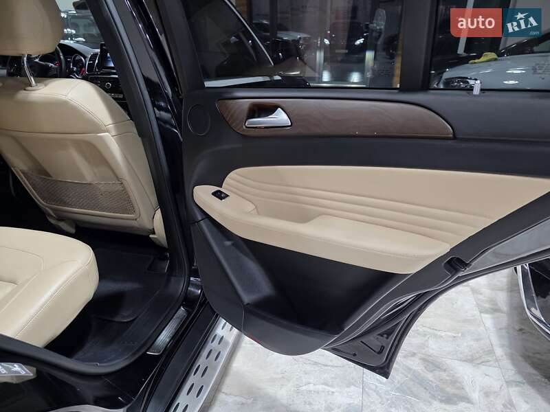 Позашляховик / Кросовер Mercedes-Benz GLE-Class 2017 в Коломиї