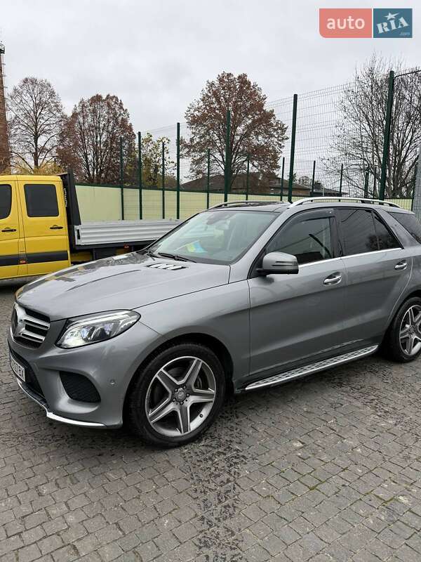 Внедорожник / Кроссовер Mercedes-Benz GLE-Class 2016 в Коростышеве фото 3 Внедорожник / Кроссовер Mercedes-Benz GLE-Class 2016 в Коростышеве